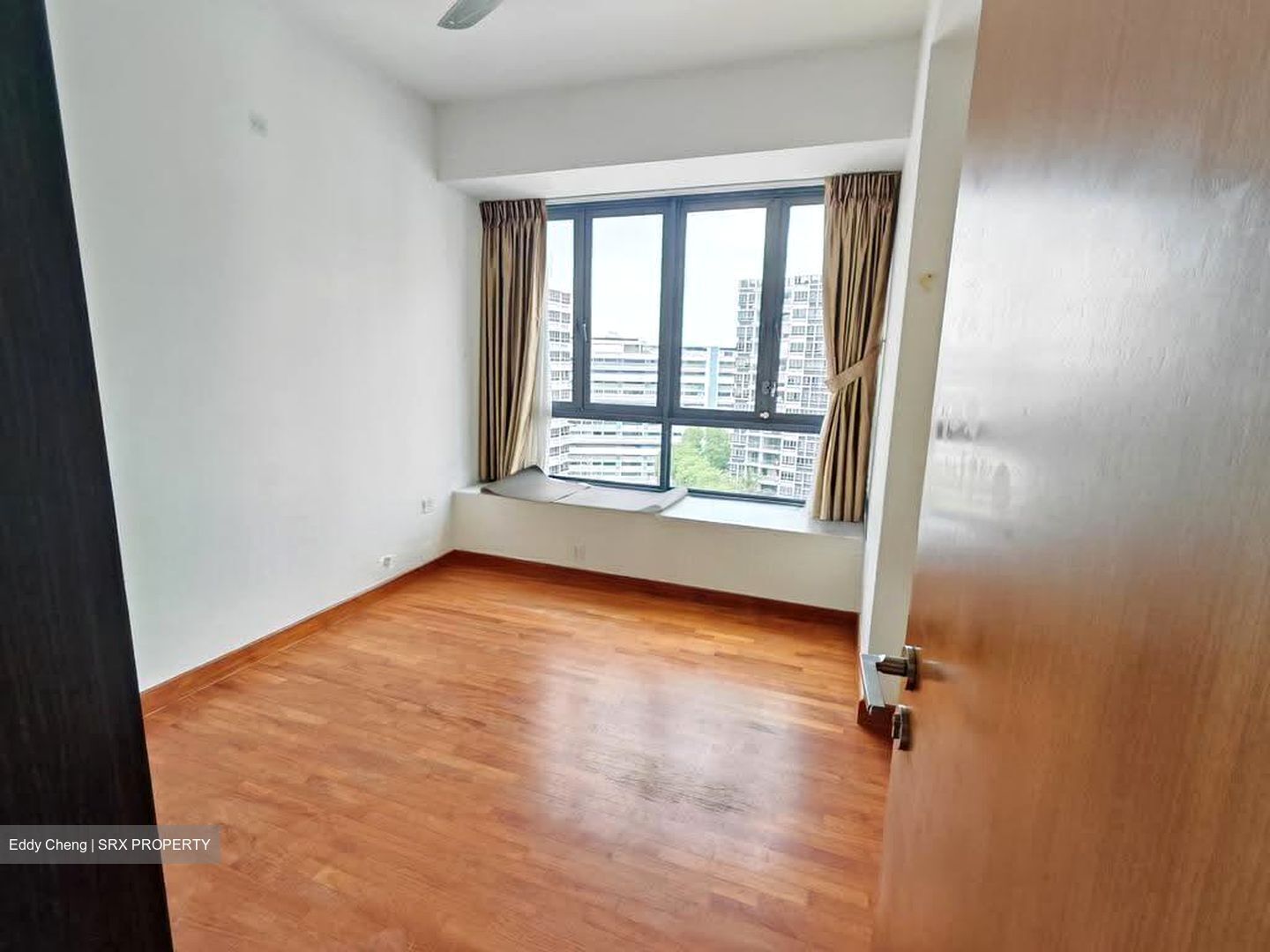 Waterfront Isle (D16), Condominium #608192551